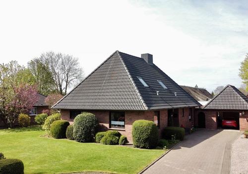 Straßenansicht
