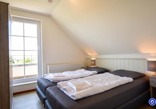 kaufen-freistehendes-ferienhaus-cochem-drittes-schlafzimmer-balkon-zugang-recreatieadviseurs-vakantiehuistekoop-nl.jpg