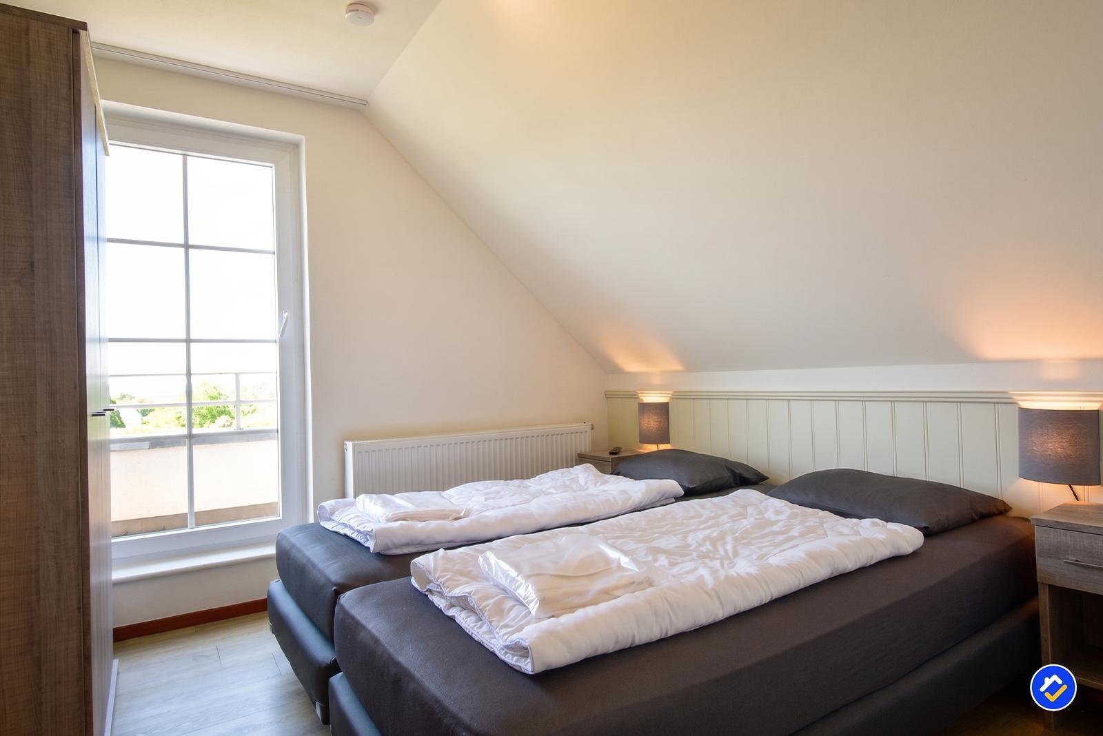 kaufen-freistehendes-ferienhaus-cochem-drittes-schlafzimmer-balkon-zugang-recreatieadviseurs-vakantiehuistekoop-nl.jpg