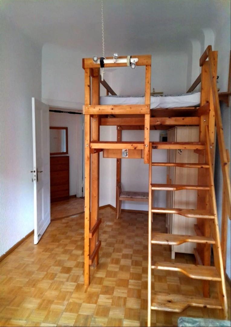 Schlafzimmer II
