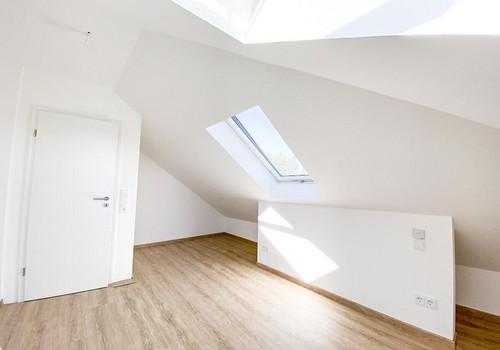 Schlafzimmer leer