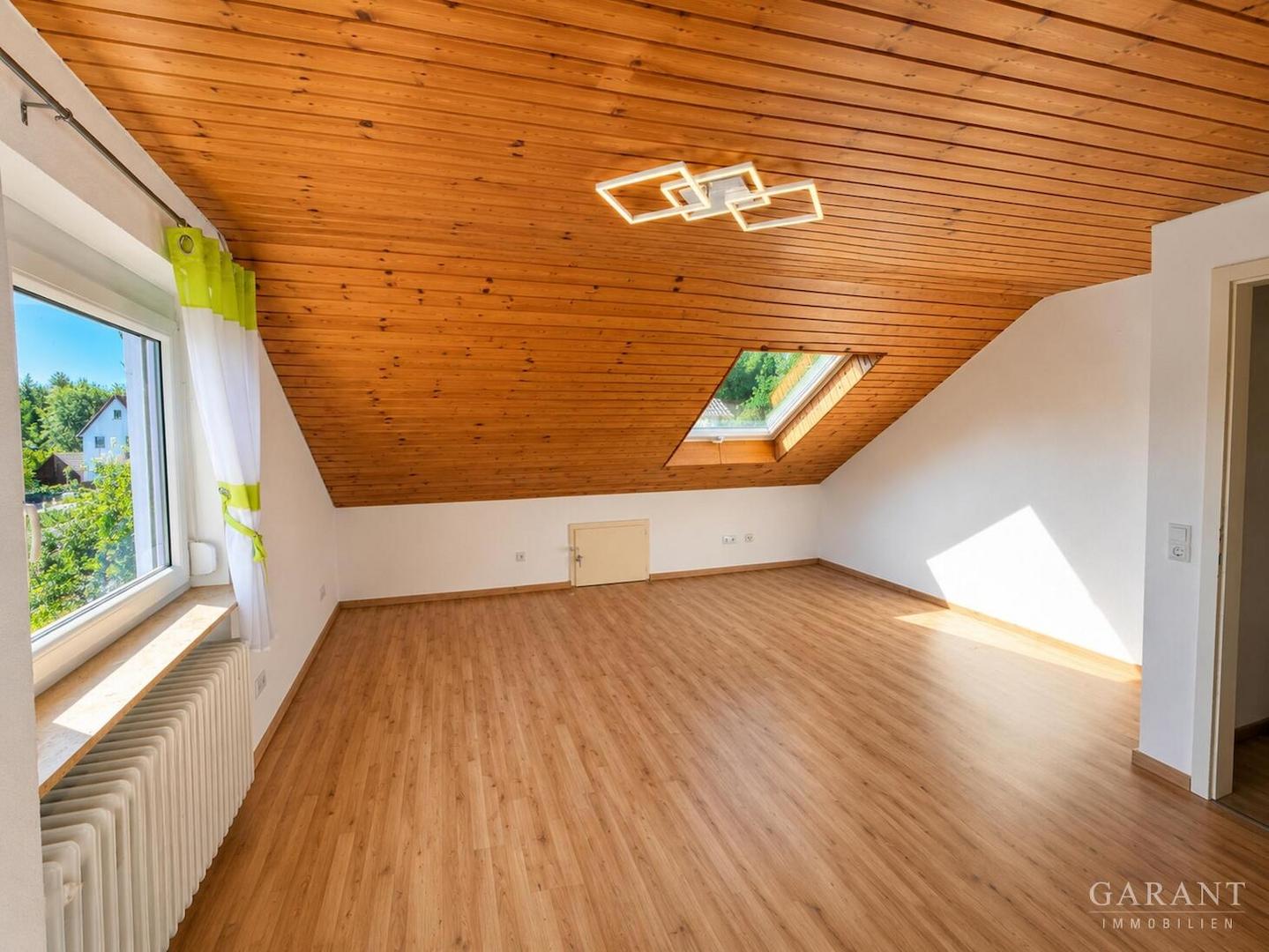 Wohnzimmer DG