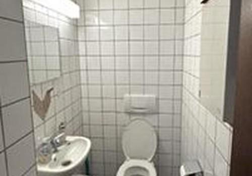 WC EG