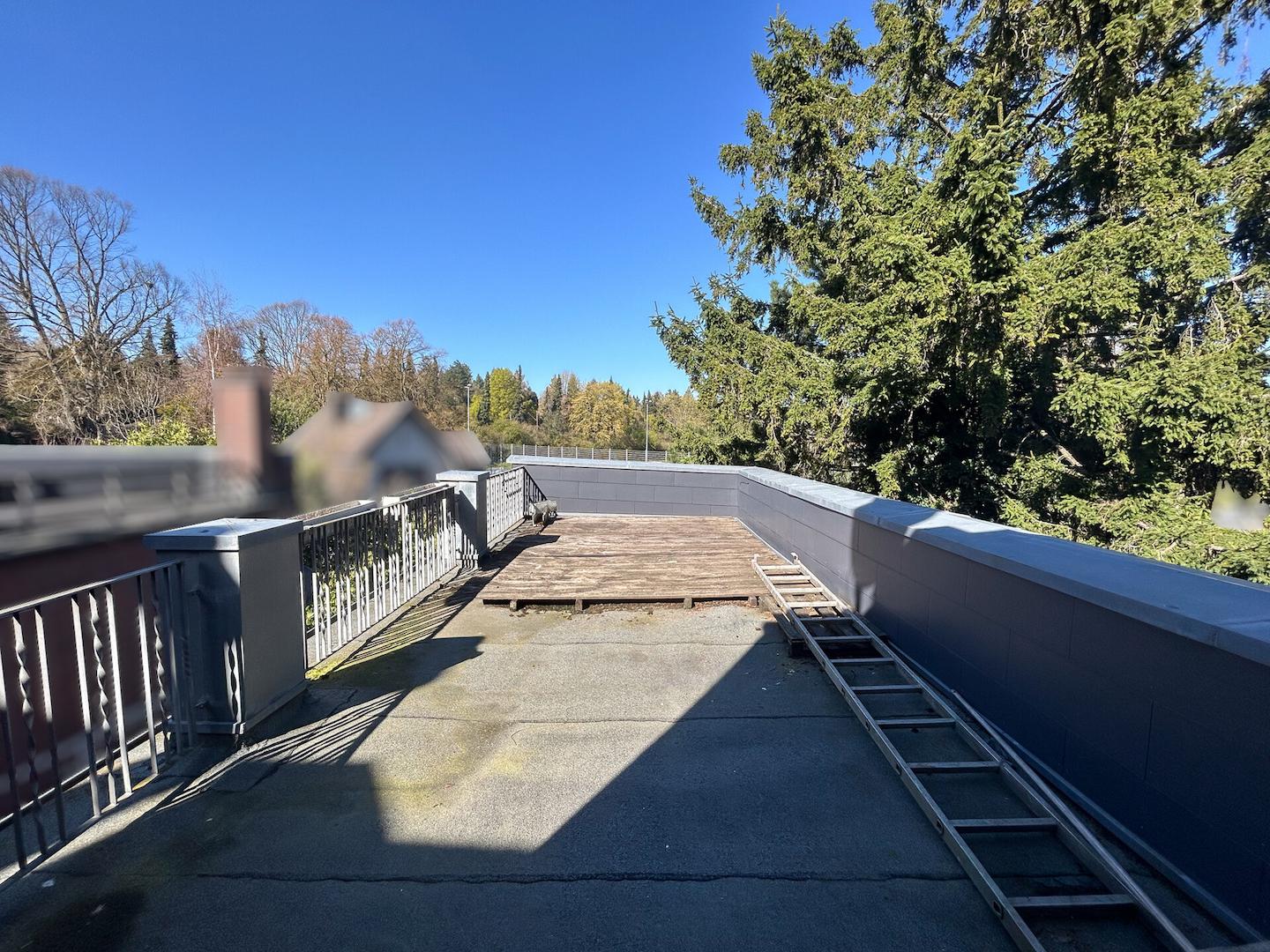 37 Dachterrasse