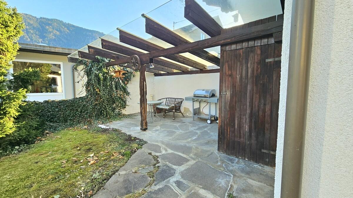 überdachter Grillplatz