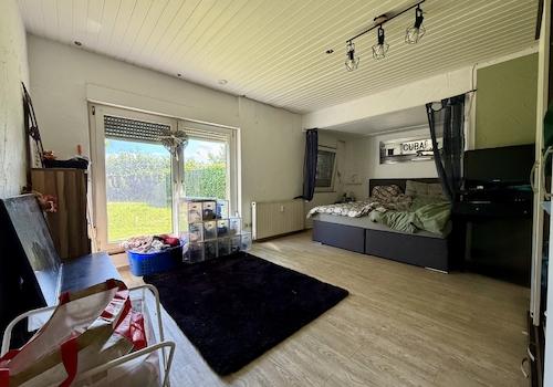 Wohnung 1: Schlafzimmer