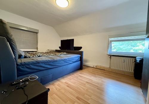 Wohnung 2: Schlafzimmer (OG)
