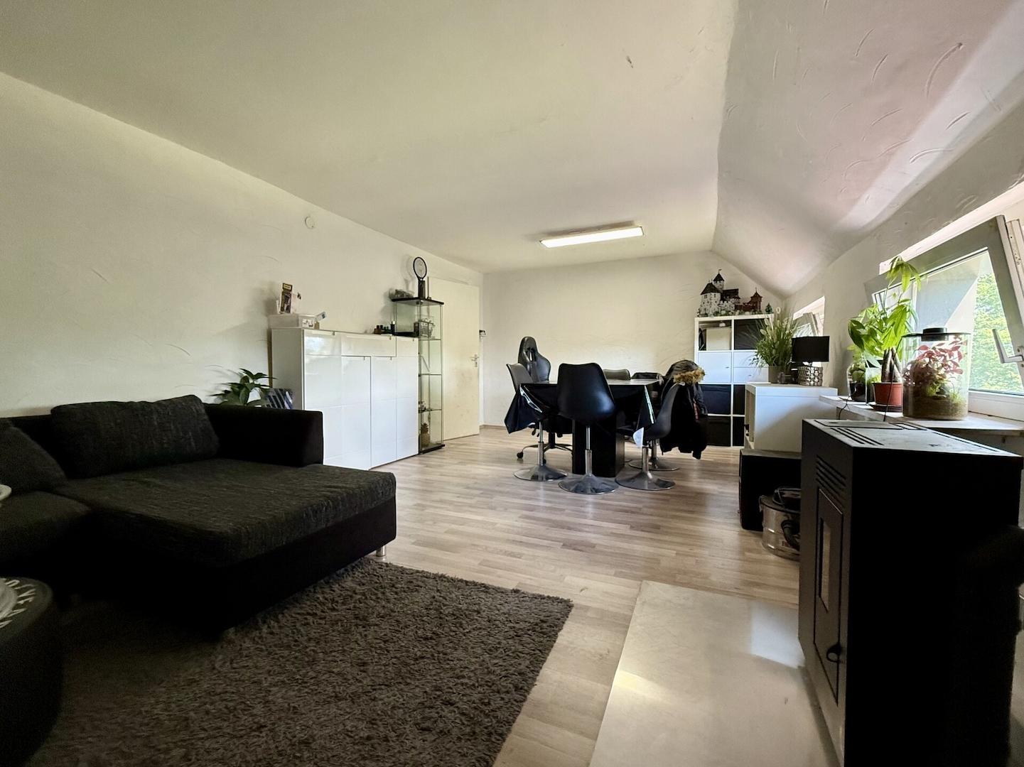 Wohnung 2: Wohnbereich (OG)