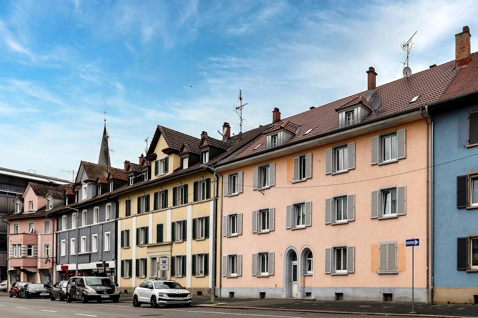 Straßenansicht