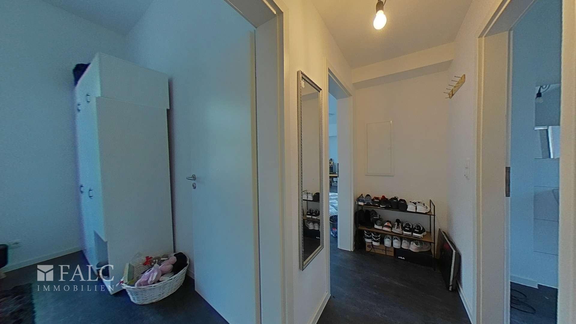 1 OG Eingang