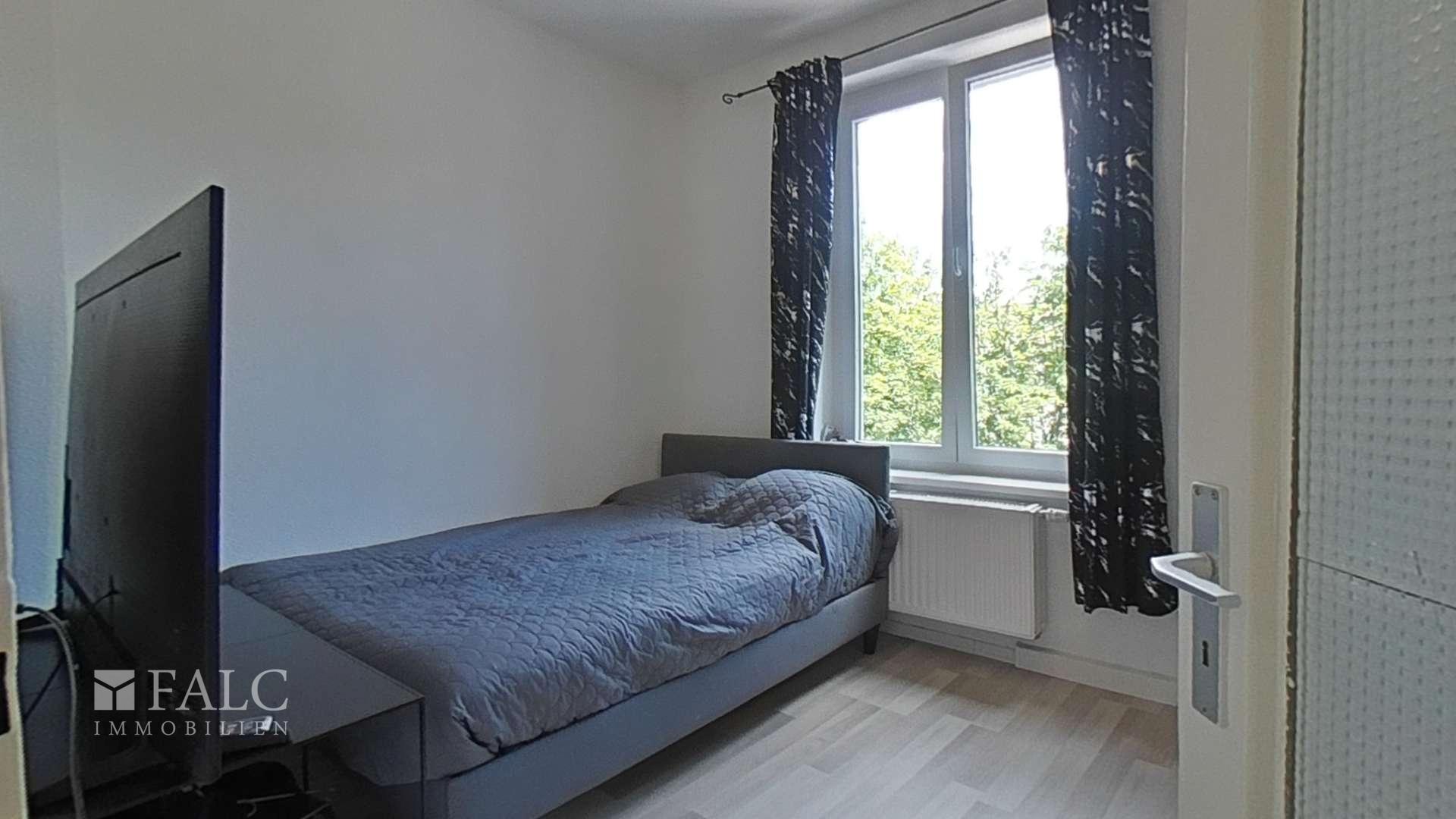 2 OG Schlafzimmer
