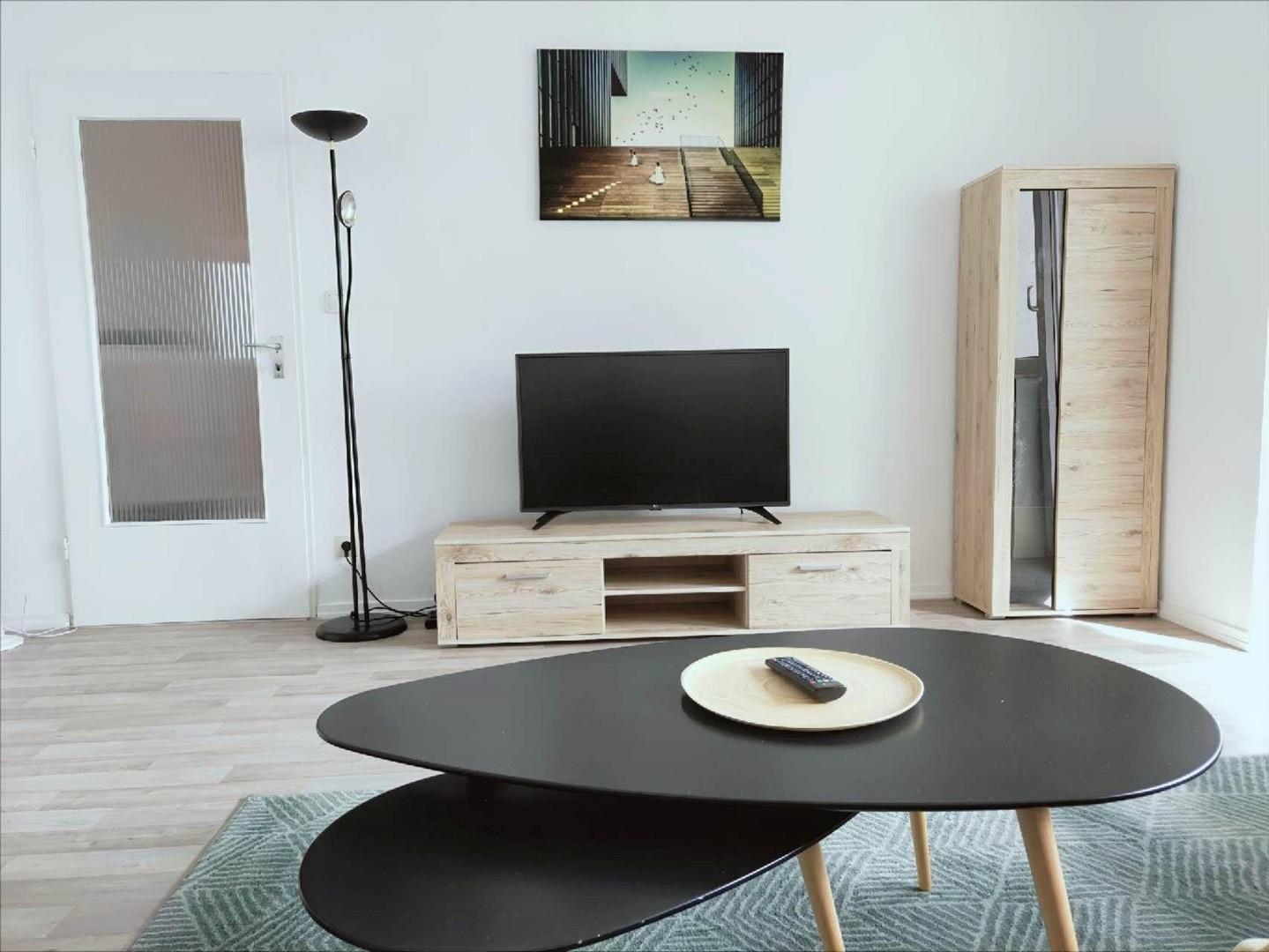 Wohnzimmer 02