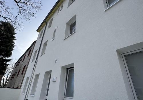 Sanierte und gedämmte Fassade 