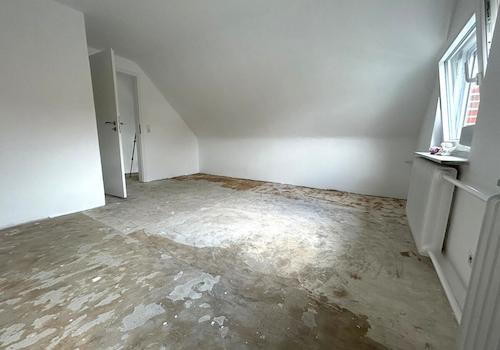 Großes Schlafzimmer
