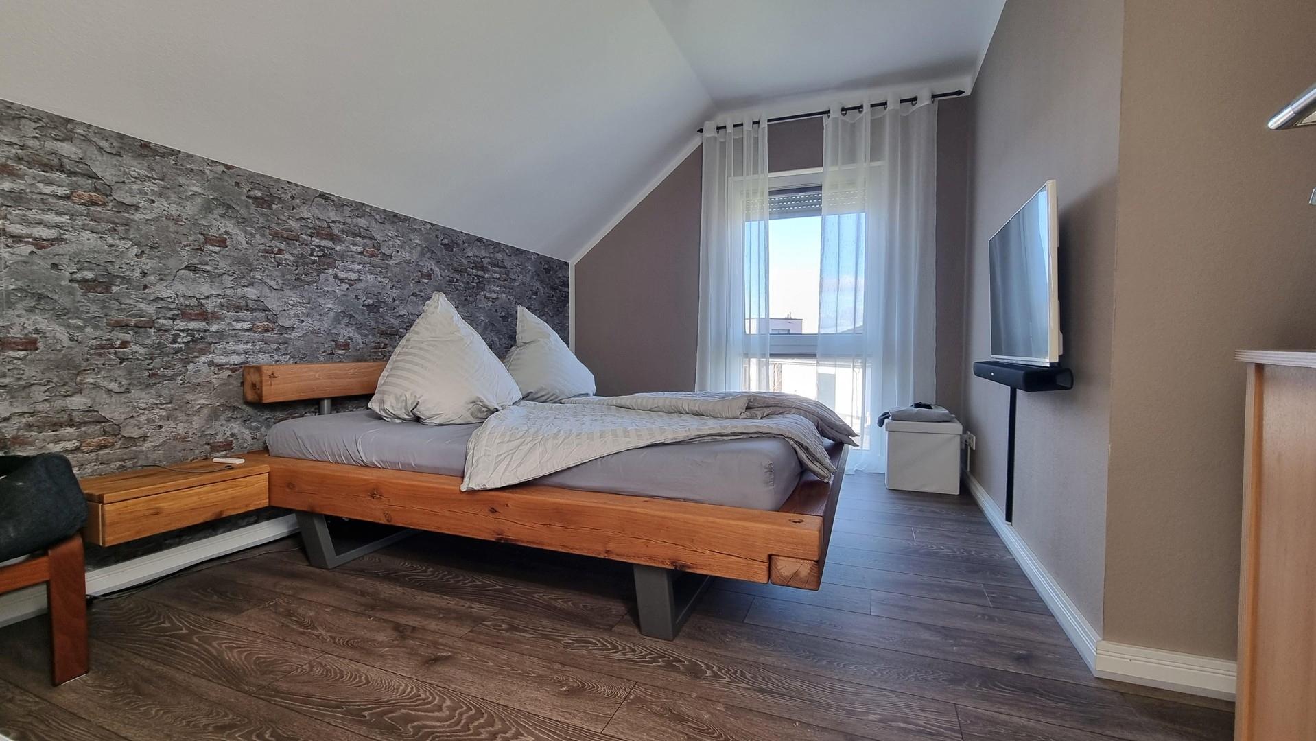 Schlafzimmer 1.OG