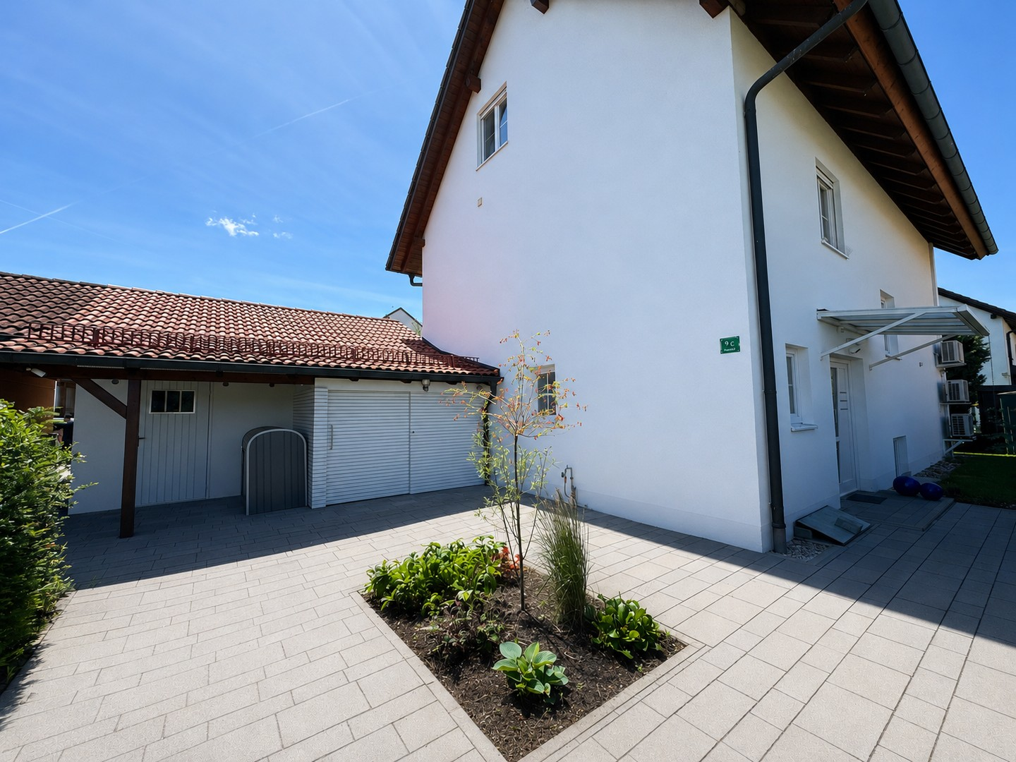 Vorplatz