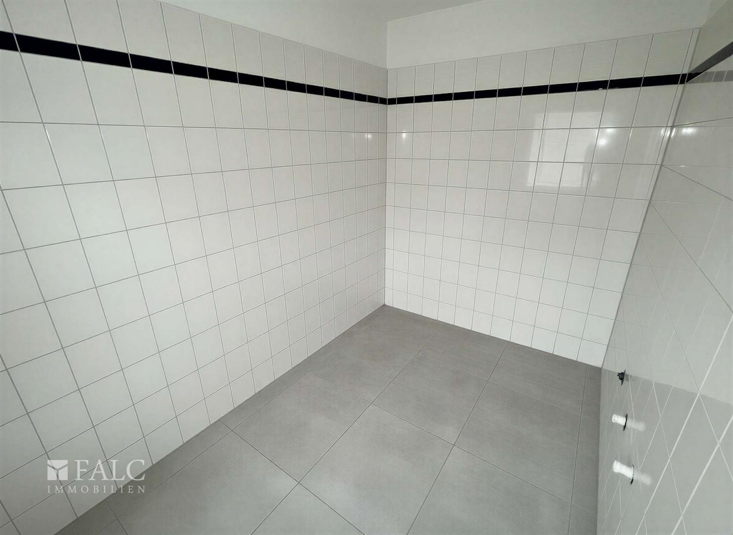 Badezimmer - Renovierungsbeispiel (KI generiert)