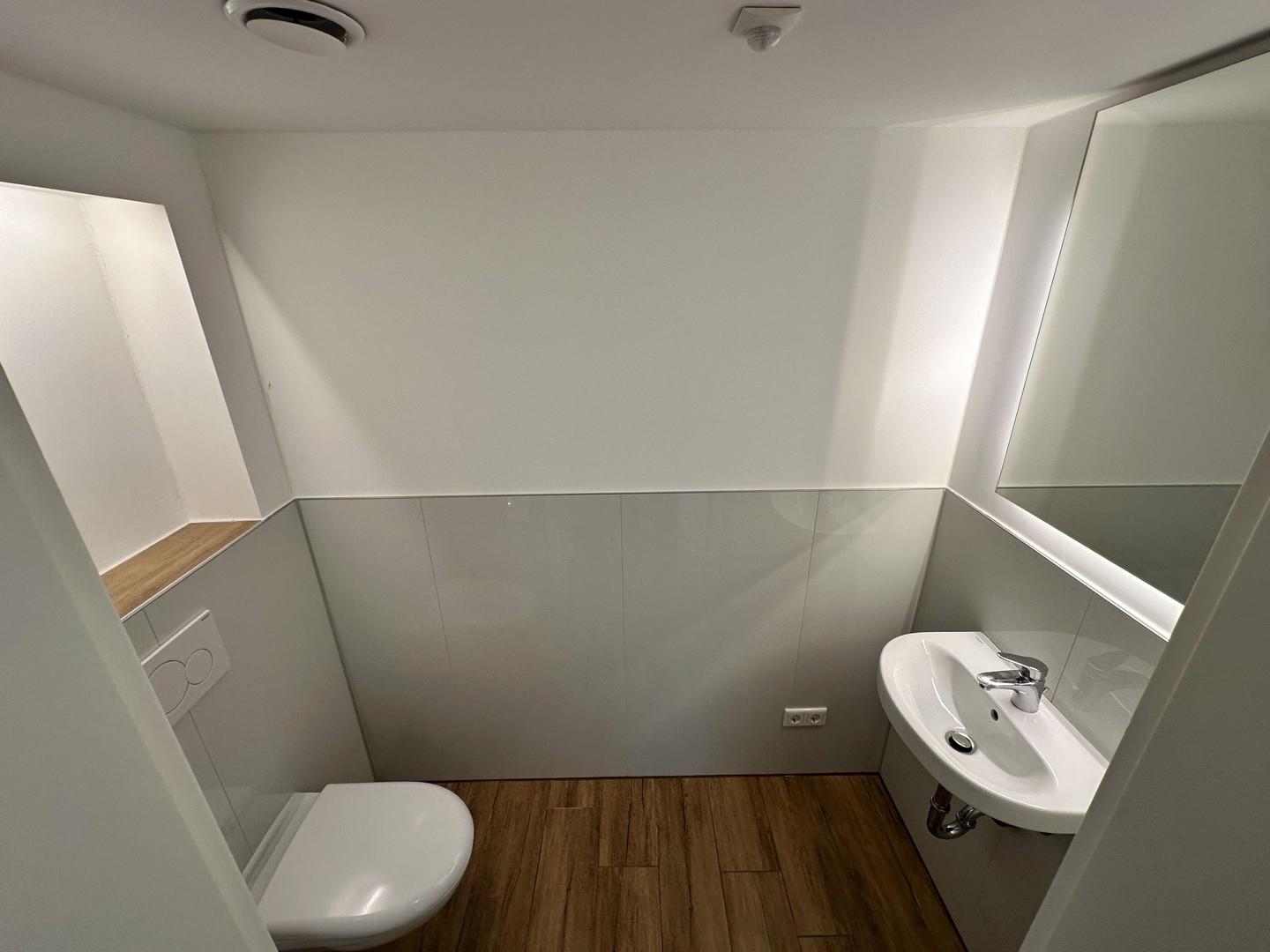 Gäste WC im EG (ca. 2 qm)