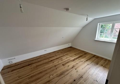 OG Zimmer 1 (ca. 13 qm)