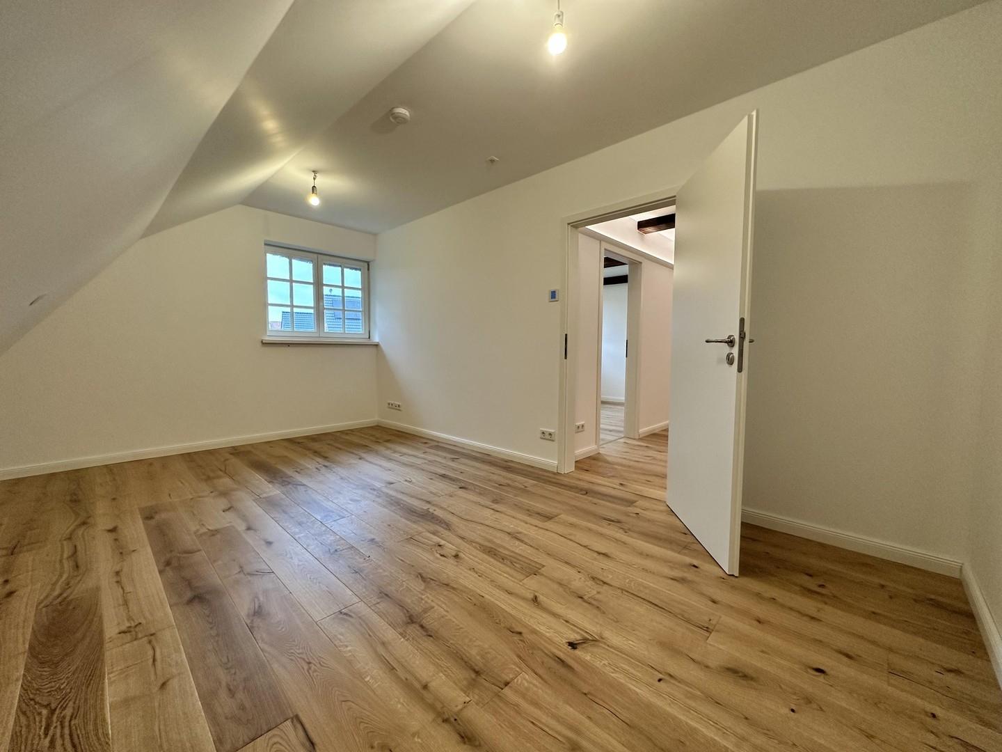 OG Zimmer 1 (ca. 13 qm)