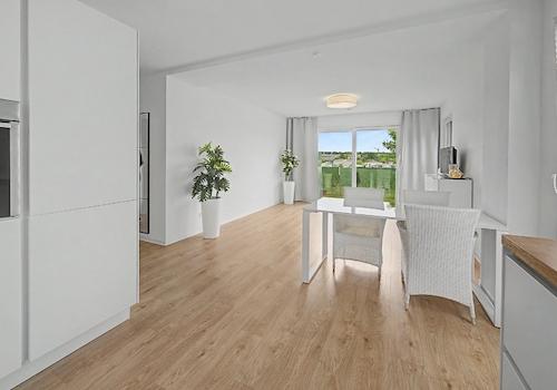 Wohn-/ Esszimmer