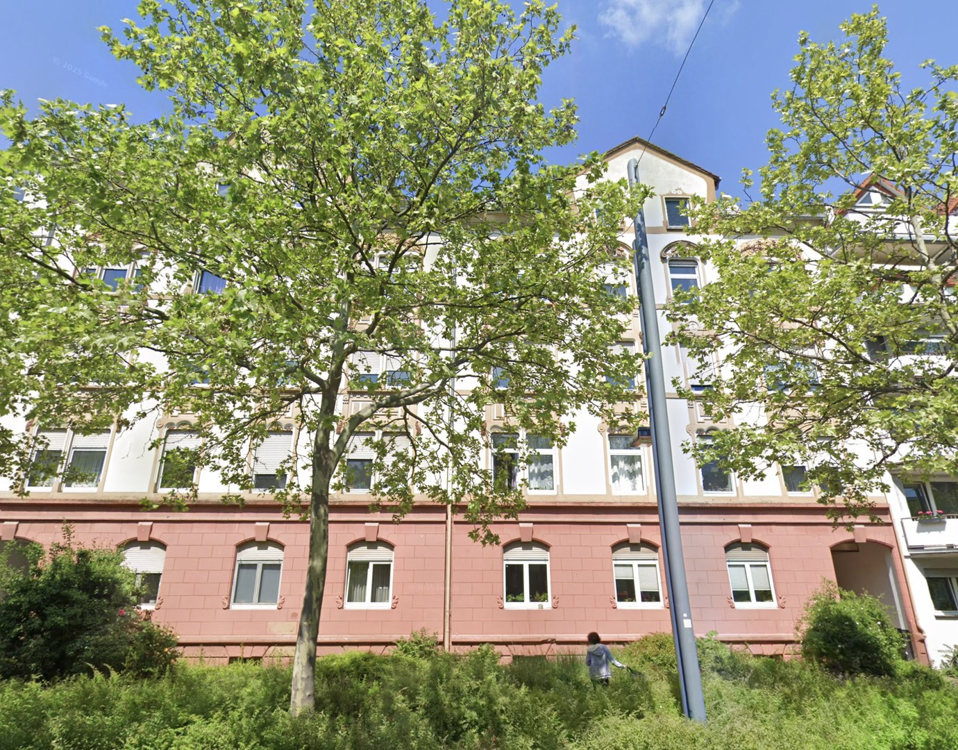 Straßenansicht