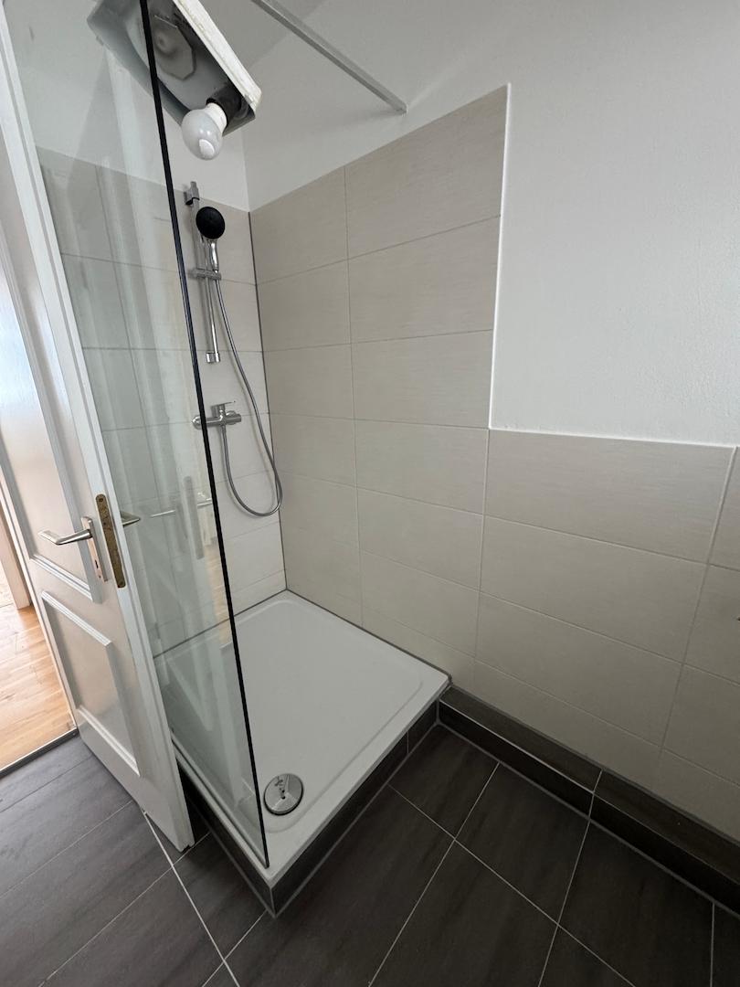 Dusche
