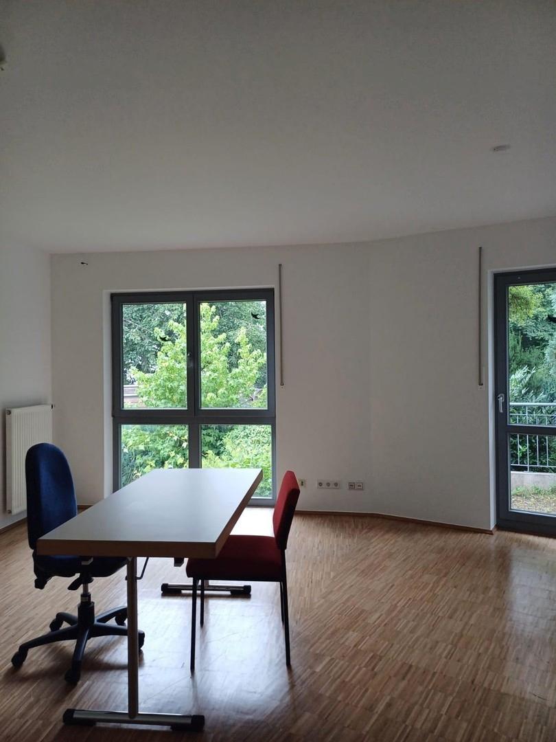 OG Büro Terrasse oben