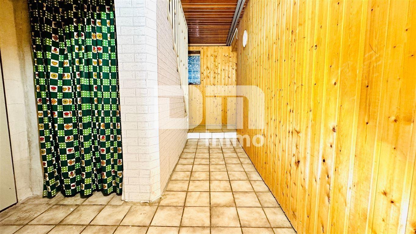 Souterrain Flur / Diele