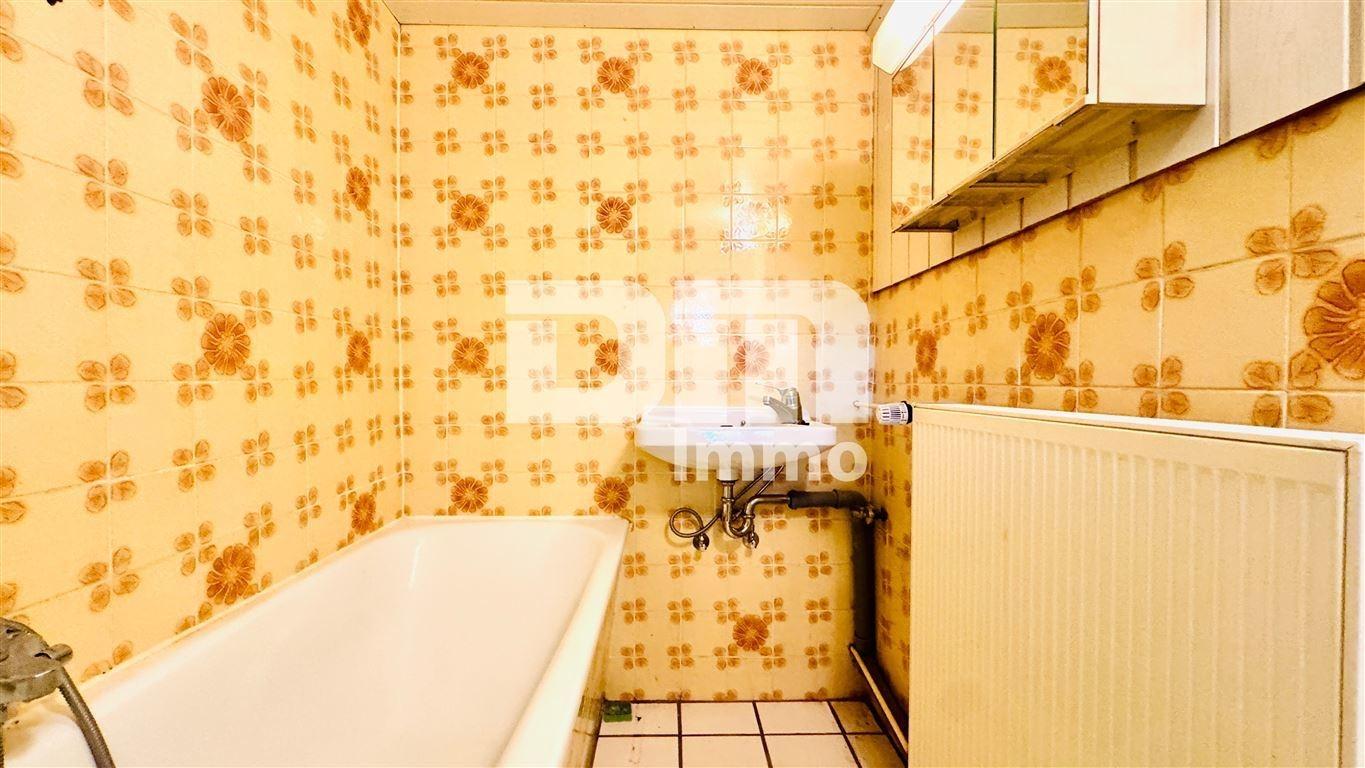 Souterrain Bad / Wanne