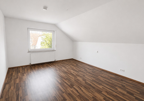Schlafzimmer DG 1