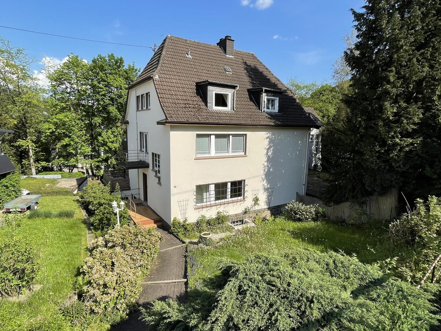 Hindenburgstr 57