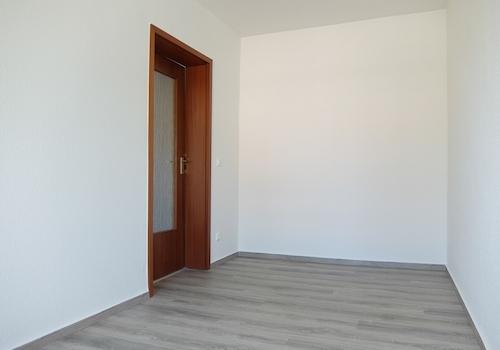 Schlafzimmer_Blick zur Tür