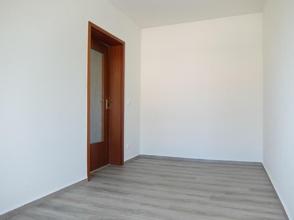 Schlafzimmer_Blick zur Tür