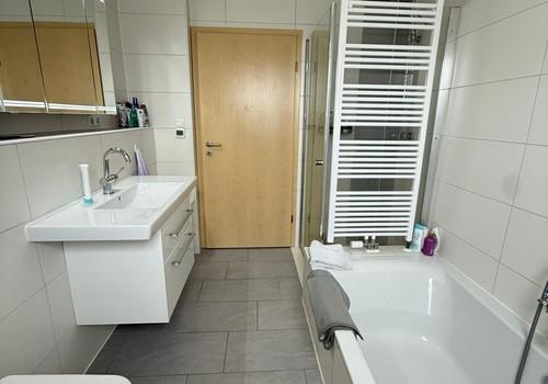 Badezimmer 1.Stock 