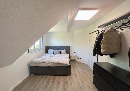 19 Schlafzimmer links OG 70