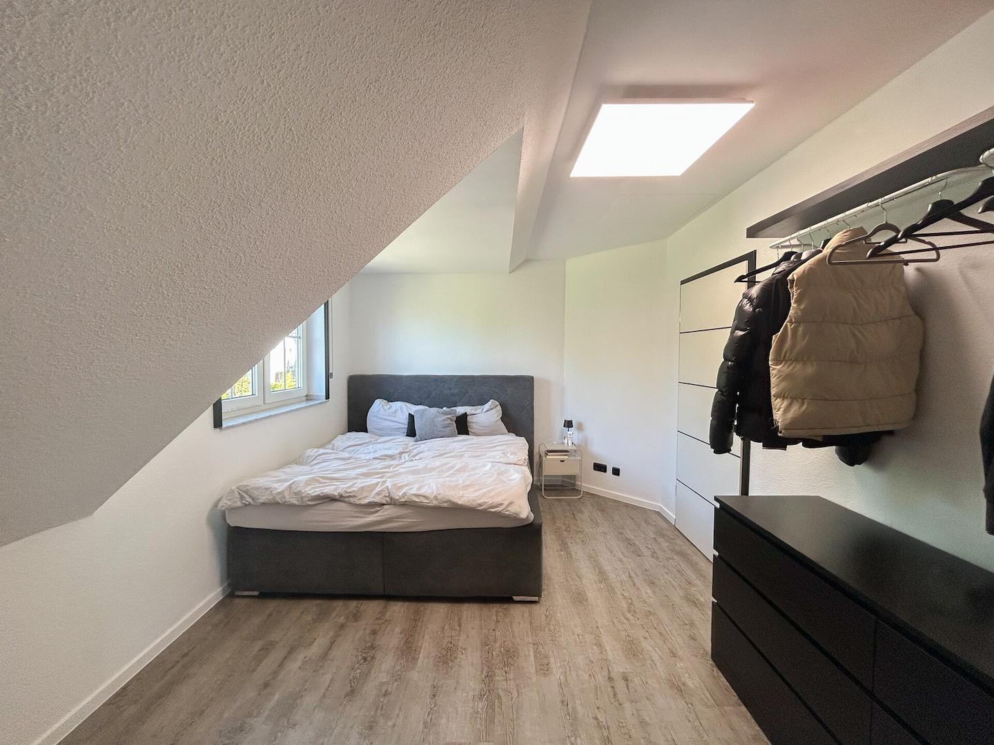 19 Schlafzimmer links OG 70