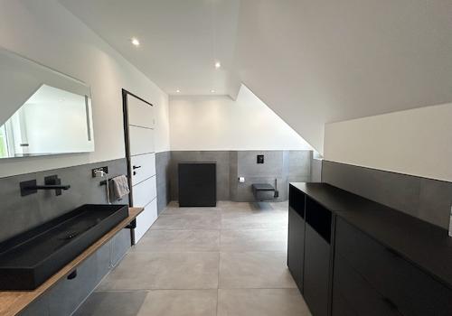 24 Badezimmer OG 70