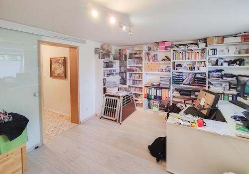 Büro EG
