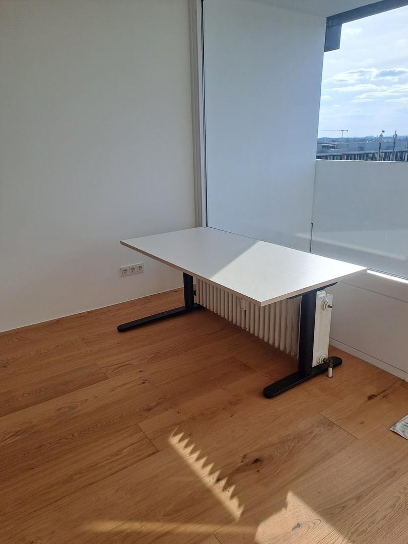 Schreibtisch eletrisch Höhenv