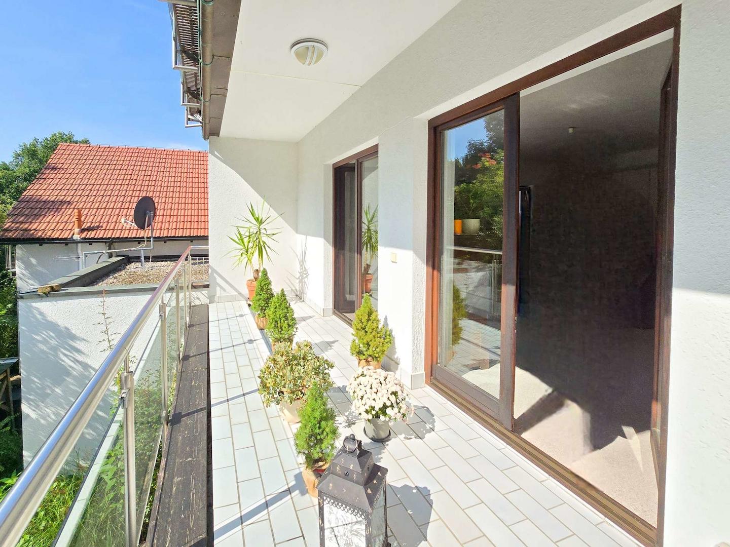 OG Balkon 1