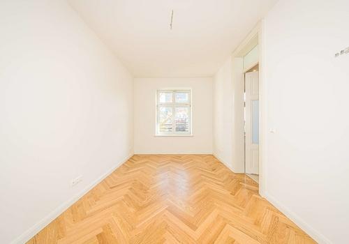 Master-Bedroom