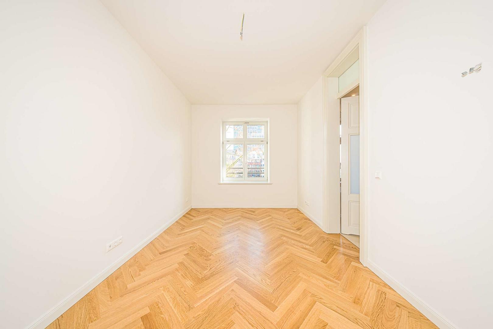 Master-Bedroom