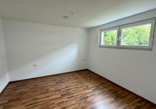 Schlafzimmer 1.jpg