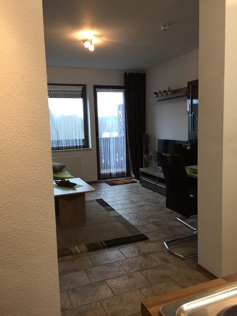 Blick ins Wohnzimmer
