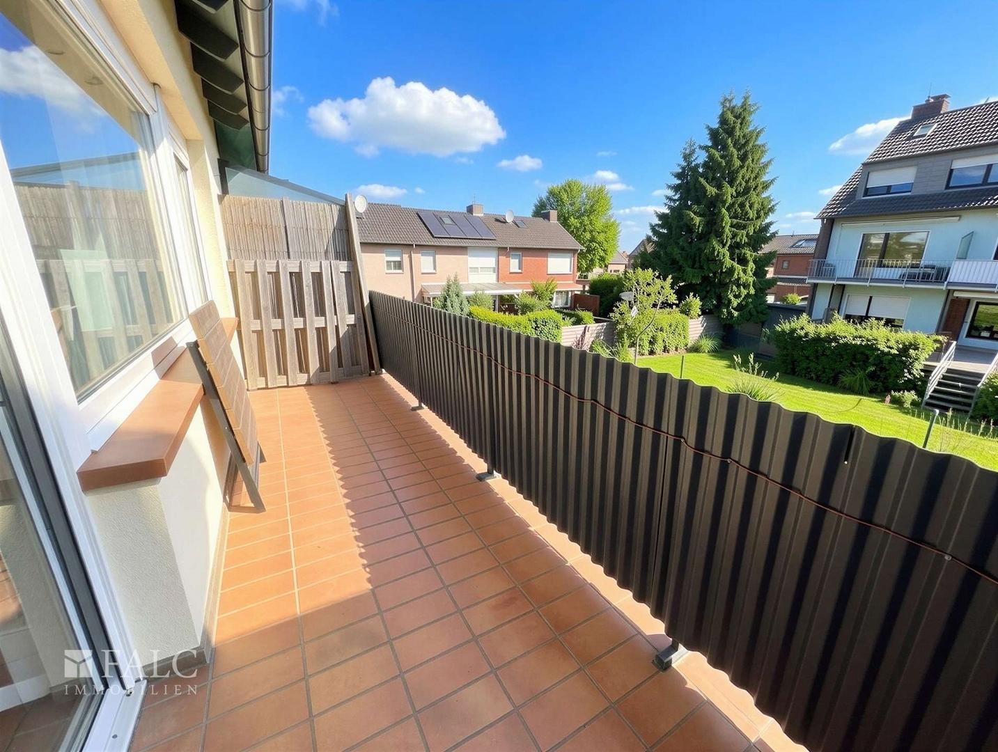 Balkon 1.OG
