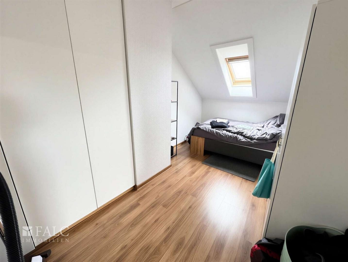 Schlafzimmer DG