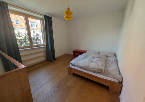 Schlafzimmer 2 (1. OG)