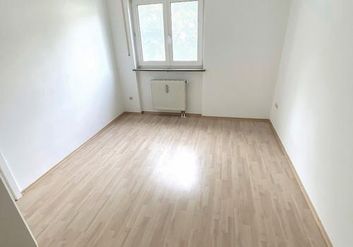 Schlafzi.  von der Eingangstür