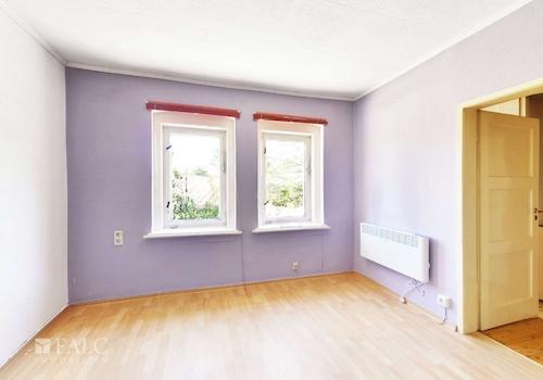 Wohnzimmer / Kinderzimmer